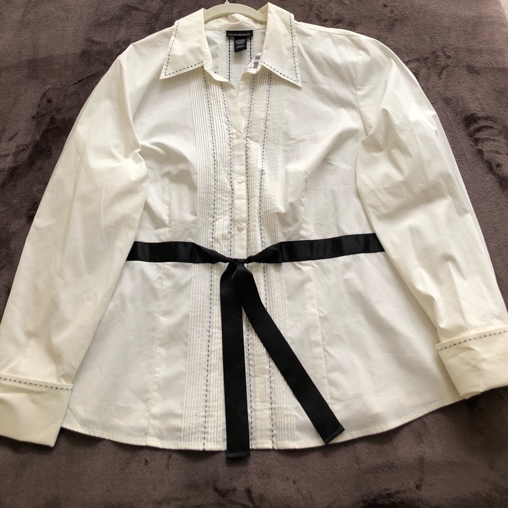 Women blouse